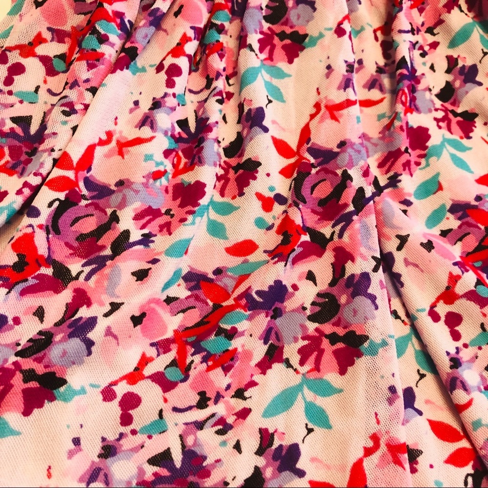 EXPRESS Floral Racerback Tank Top - Picture 2 of 4